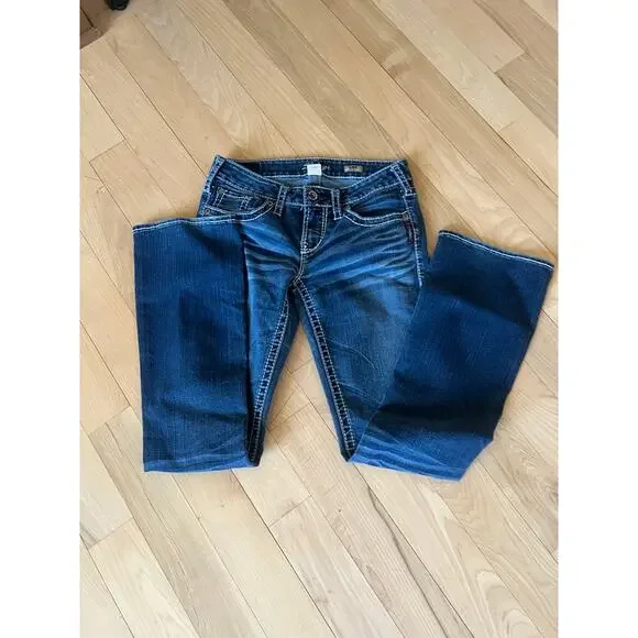 Silver Jeans Aiko Bootcut Jean - Picture 5 of 6